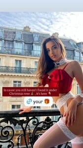 [2025.12.23] lizakovalenkoo_3794446623100237396.jpg