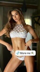 [2025.12.24] lizaakovalenko_3794953813590116197.jpg