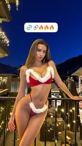 [2025.12.25] lizakovaal_3795923146068067965.jpg