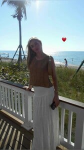 [2025.12.29] elizabethcturner_3798713121213682250.jpg