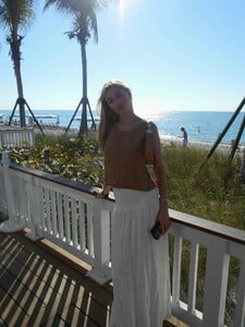 [2025.12.29] elizabethcturner_606130090_18547417978052750_5090707321666450695_n.jpg