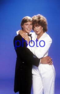 3080LINDA-GRAY-w-CHRISTOPHER-ATKINSdallasblue-lagoon11X17-POSTER-SIZE-PHOTO.jpg
