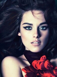 58518f7e57dfc3b0230eda26_cess-kristen-stewart-cover-story-01-l.jpg