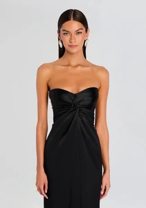 Ecommerce_Crop-25-07-10_Oivine_Dress_Black__1163_ECOMM.webp