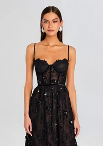 Ecommerce_Crop-25-08-06_Noema_Lace_Dress_Black__1647_ECOMM.webp