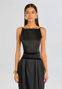 Ecommerce_Crop-25-09-15_CampbellDress_Black__0032_ECOMM.webp