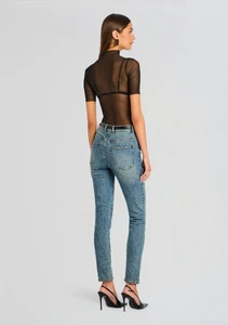 Ecommerce_Crop-25-09-16_GailBodysuit_Black__0062_ECOMM.webp