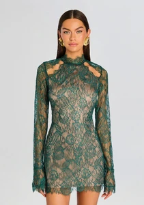 Ecommerce_Crop-25-10-08_Gilana_Dress_Pine__1493_ECOMM-1.webp