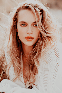 Hannah Ferguson1.png