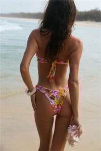 NSole - HMolly - Sundrenched Petals Swim Top Hibiscus Haze - Image 11_251103_HM1464_jpg_1765162400.jpg