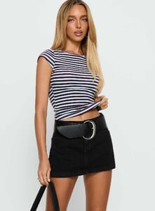 SG - PrPolly - Nicolina Low Rise Denim Mini Skirt Washed Bl-8 - 1-Model-Shelby-Us2.jpg