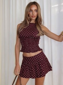 SG - PrPolly - Roxee Ruched Linen Blend Top Plum Polka-8 - 0-Model-Shelby-Us2.jpg