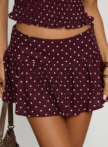 SG - PrPolly - Tovie Frill Linen Blend Skort Plum Polka-8 - 5-Model-Shelby-Us2.jpg