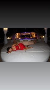 [2026.01.03] nina-ericabarstein_3802075865421559771.jpg