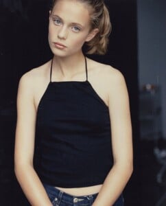 [2026.01.05] katelove_610915502_18551558029054296_809611188049624468_n.jpg