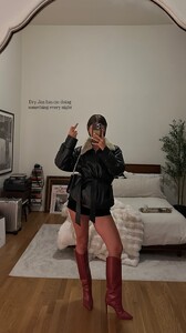 [2026.01.18] carmellarose's2026-1-19-2.49.714 story.jpg