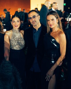 [2026.01.27] alessandraambrosio_622329203_18557225791000670_7756503933613745359_n.jpg