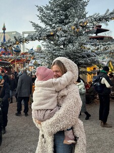 [2026.01.27] josephineskriver_624291255_18557944852020326_2776927223873506576_n.jpg