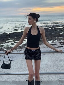 [2026.01.01] celinebethmann_609798954_18375173998158308_6712987110277490872_n.jpg