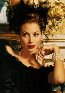 Christy_ChanelHC~1992-SS-06.jpg