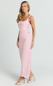 EVenz - Showpo - Eugenia_Maxi_Dress_-_Square_Neck_Fitted_Dress_in_Pink_5.jpg