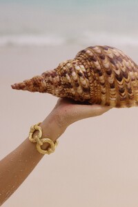 ErgiB - Bydee - The Zavanna Bracelet-11 - 9_FULLSIZED_CROPPED_33bbc607-de4b-4d1c-9f27-f72d45df8894.jpg