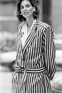 Ferragamo - 2 Sep 1986-Salvatore Ferragamo SpringSummer 1987 RTWAdvance (13).jpg