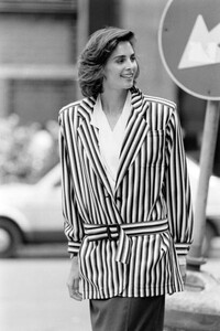 Ferragamo - 2 Sep 1986-Salvatore Ferragamo SpringSummer 1987 RTWAdvance (36).jpg