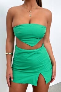 MaylindaE - TSF - julia_set_green_5.jpg