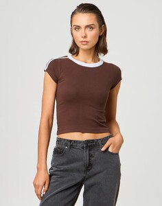 Stas - Glassons '25  - cammy-t-shirt-fudge-x-western-front-ts213103con.jpg