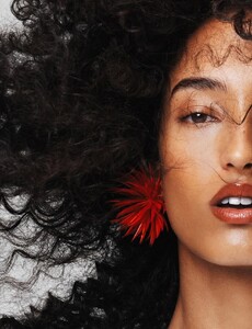 W Magazine China The Fashion Issue 02.2026_4.jpg