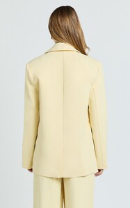 YasminC - Showpo - Selena_Blazer_-_Boxy_Single_Breasted_Blazer_in_Lemon_9.jpg