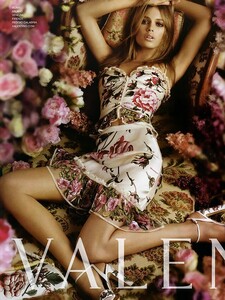 valentino-spring-2006-ad-campaign3.jpg