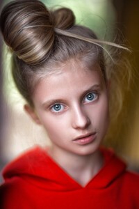 18558809_381066035623166_6550908126612024023_o (1).jpg