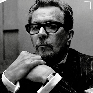 2017 - Interview Magazine (4).png