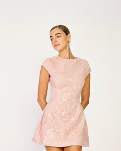 [2026.02.02] thelineanddot_3818898239001859613.jpg