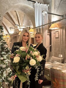 404780669_7051917894871484_4760870863410058872_n (1).jpg