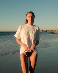 Gabriella Loggia Portfolio 1769083276-5cb072a769c58c75a1038dd5c843108c.jpg