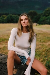 Gabriella Loggia Portfolio 1770207655-47c1c885d86e9f8bccd4f68fc10d1a5a.jpg