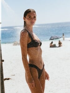 Gabriella Loggia by Jade Lee 626289515_18555004840013040_4820828112124016076_n.jpg