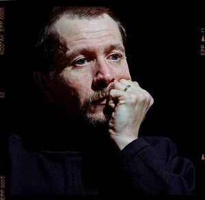Gary Oldman by Gavin Evans 1998 (19).jpg