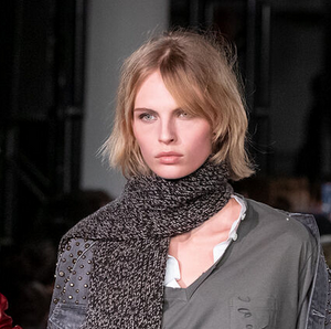 Screenshot 2026-02-14 at 16-41-54 Karolina Spakowski at 7 For All Mankind Fall-Winter 2026 Fashion Show _ id 7726112 by Sansho Scott_BFA.com.png