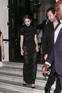 lily-collins-arrives-at-maison-perrier-party-in-london-02-09-2026-1.jpg