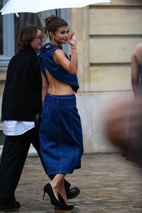 olivia-jade-s-denim-revelation-at-patou-show-in-paris-2.jpg