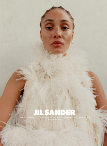 2023-04-01 British Vogue-57.png