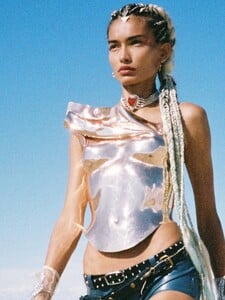 [2026.03.08] kellygale_3848399153806568345.jpg