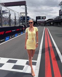 [2026.03.08] lindsaydemyan_3848570030137678382.jpg