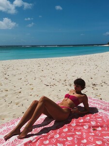 [2026.03.08] taylor_hill_3848502098928946689.jpg