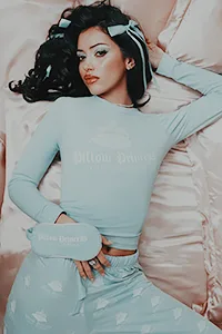 8Cindy Kimberly.webp