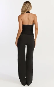 EVenz - Showpo - 5.3.26_-_Hayley_x_EM_x_Amber19597.webp